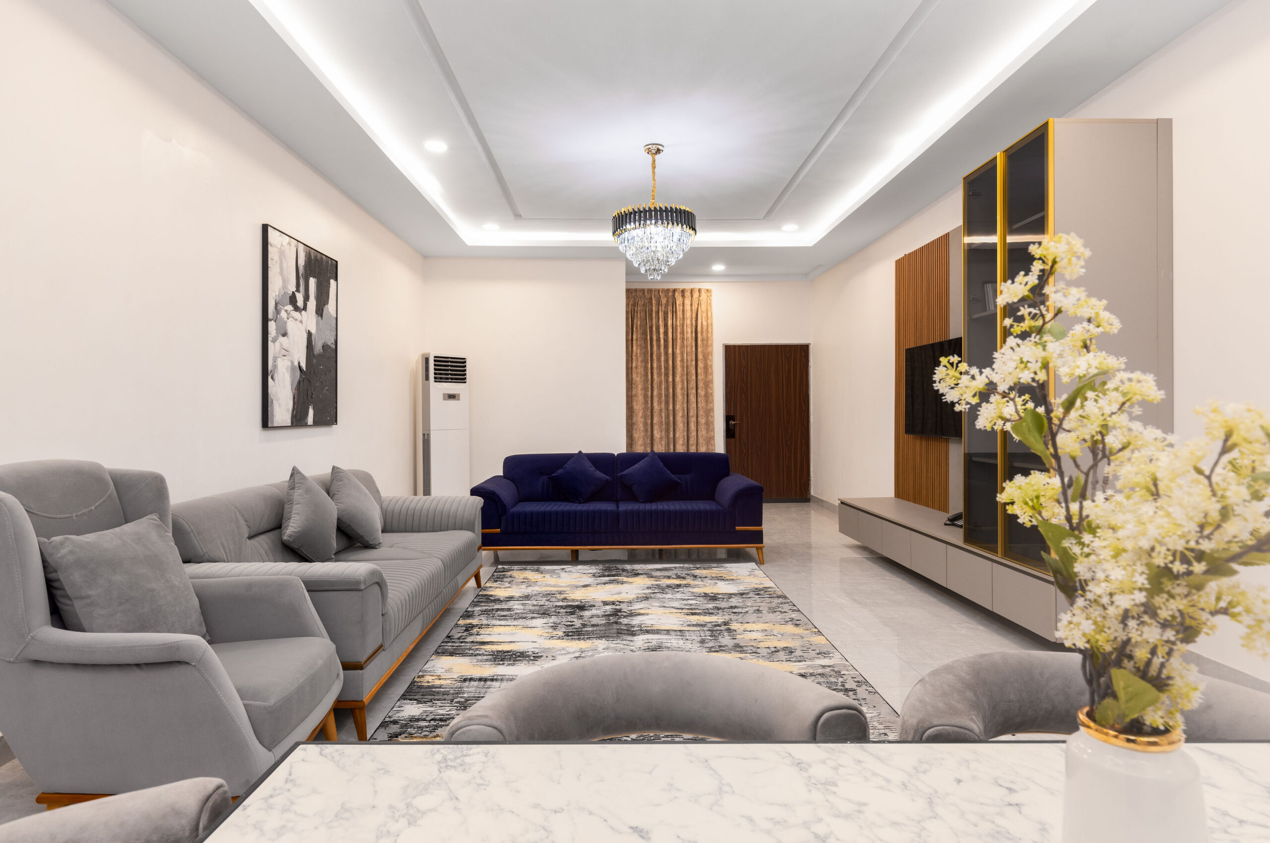 3 BEDROOM SUITE