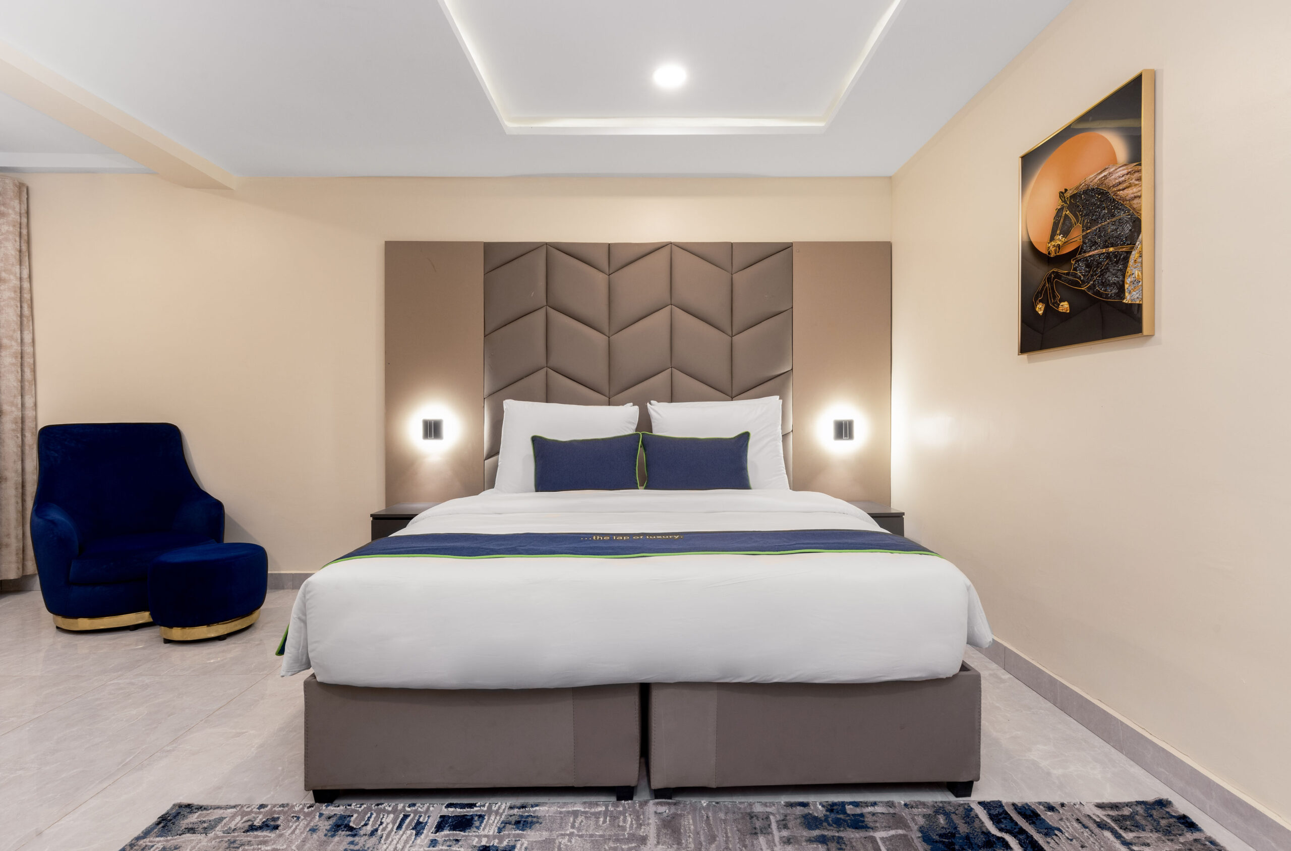 Deluxe Room - STP Apartments Durumi by Grand Bezer Nigeria Limited (3)