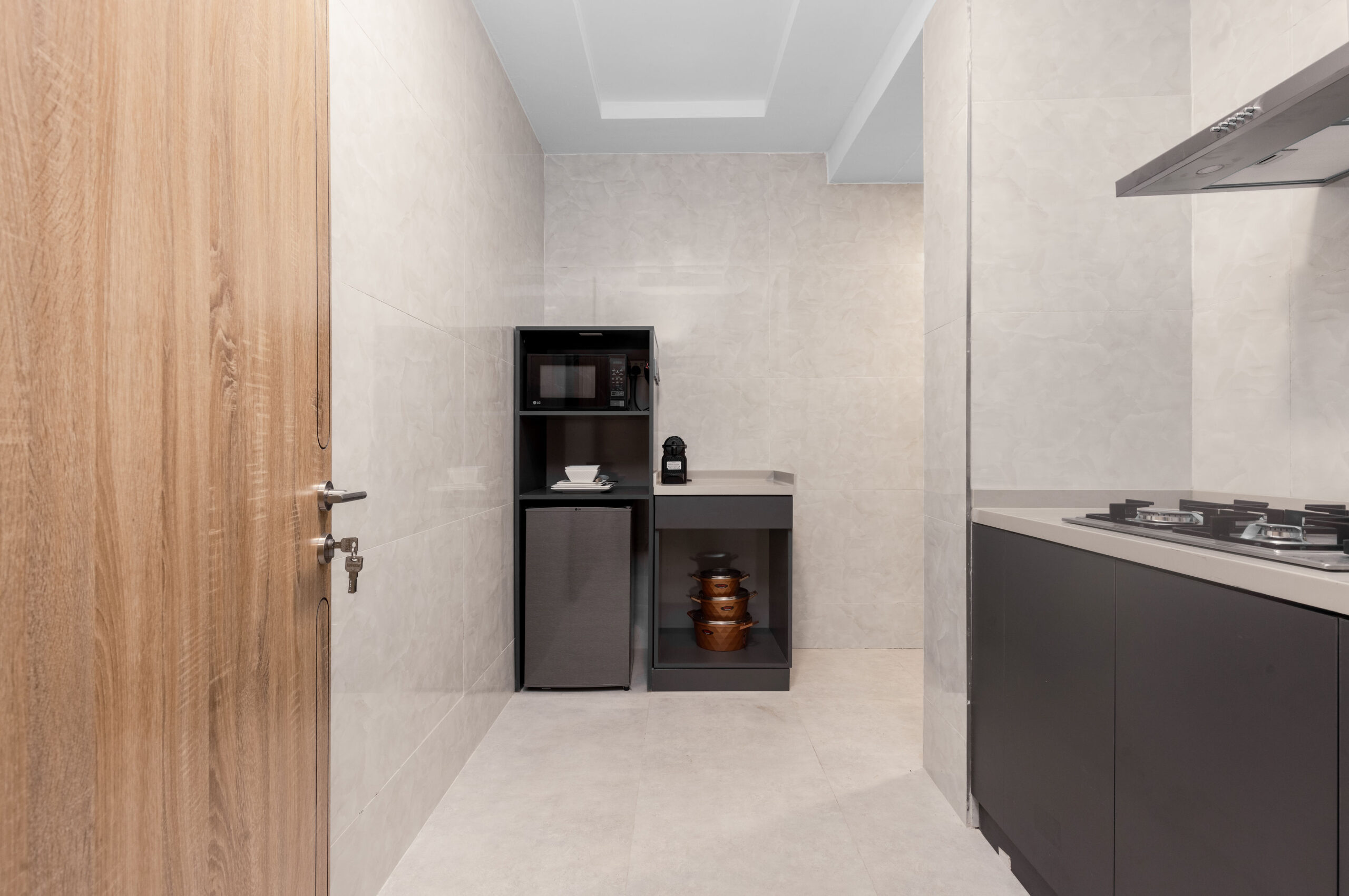 Deluxe Room - STP Apartments Durumi by Grand Bezer Nigeria Limited (4)